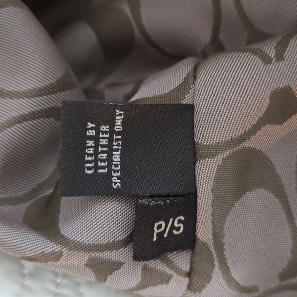 Coach Bucket Hat - Picture 5 of 6